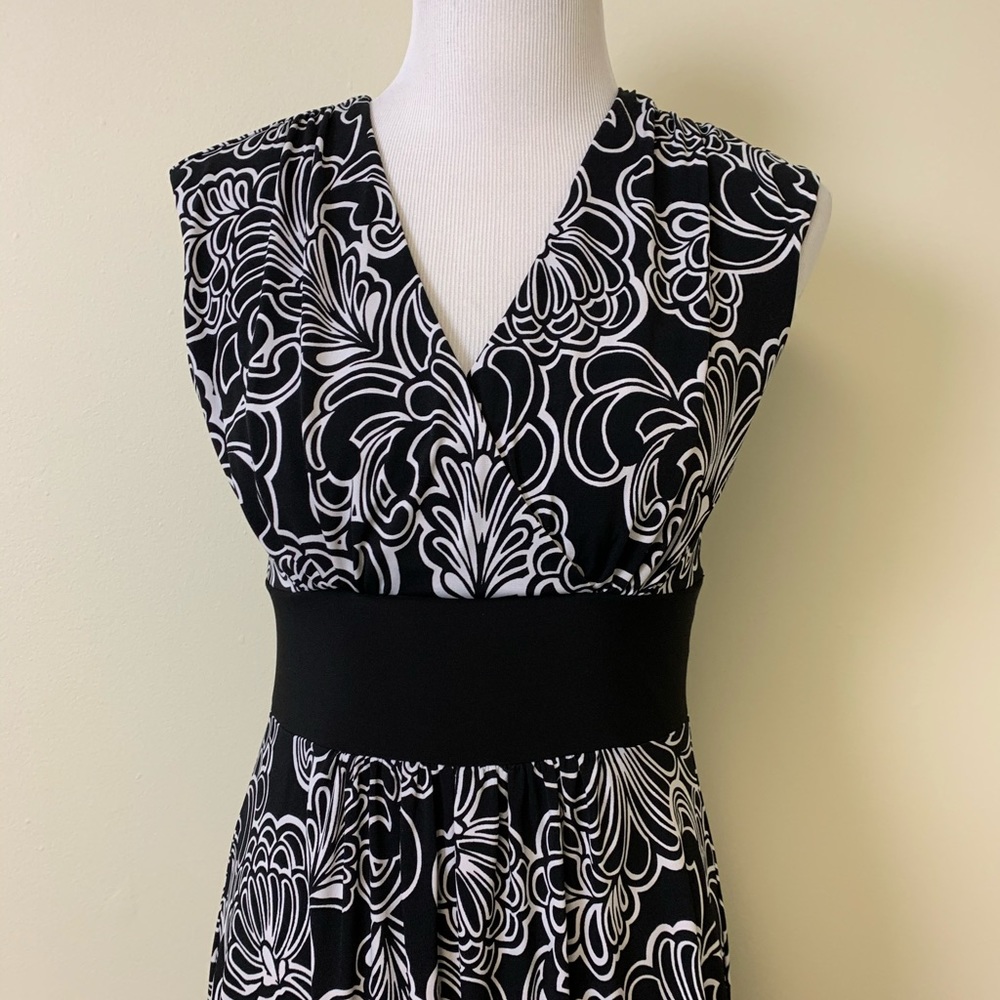 🍄 White House Black Market Dress Size S - Picture 2 of 7
